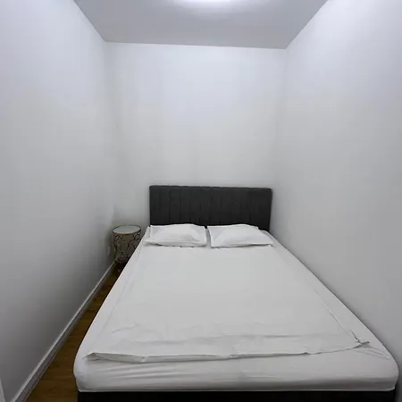 Perfect Kasprzaka 29 Wola Tower 公寓 *